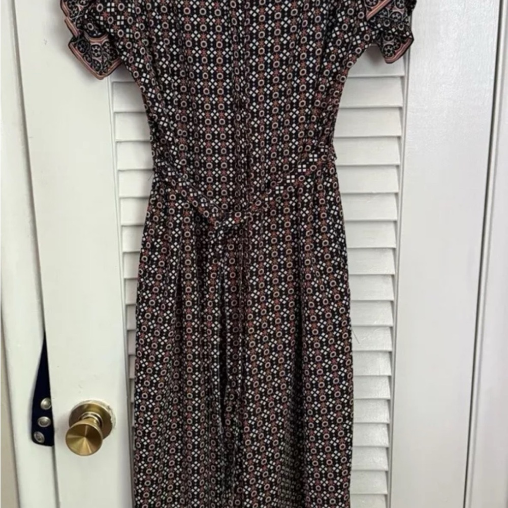 Maxx studio size large buttons in the front jumper/romper